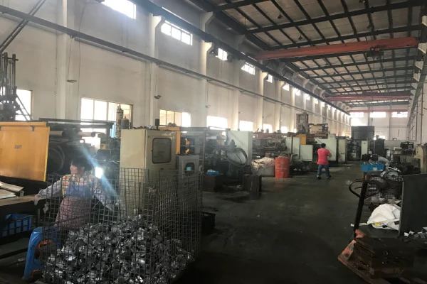 China Supro metal die casting foundry